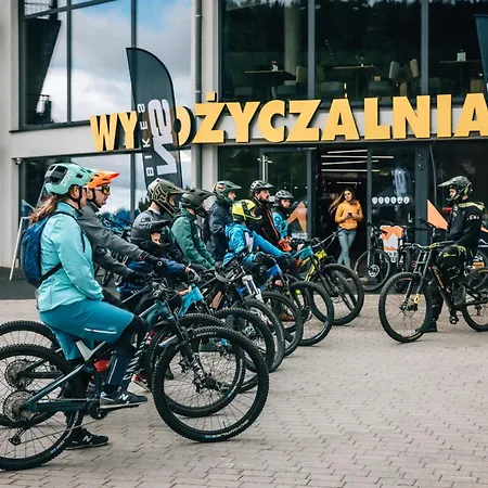 Czarna Gora Tignes 34 * Sienna (Klodzko)